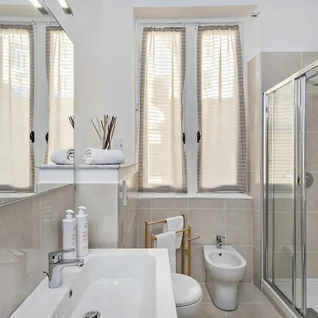 Apartamento & Cozy By Wonderful Italy Génova