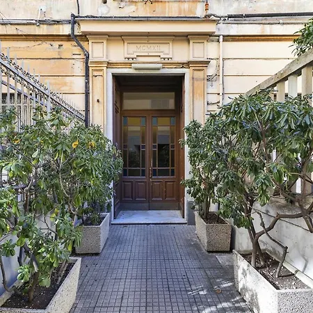 & Cozy By Wonderful Italy Genoa